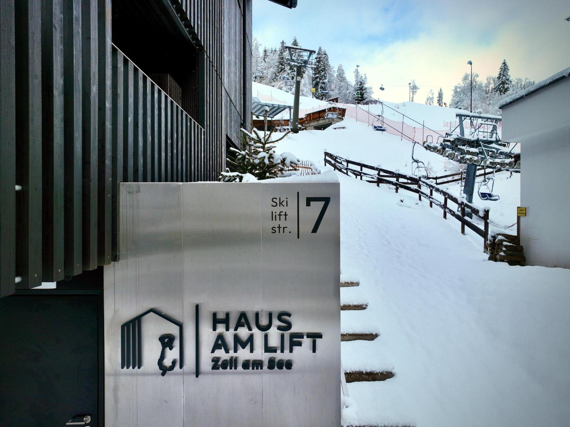 Haus Am Lift - Summercard Included - Ski-in Ski-out * Zell am See